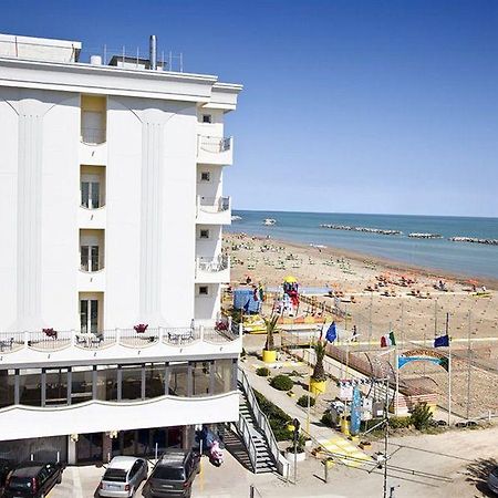 Hotel Zeus Rimini Luaran gambar