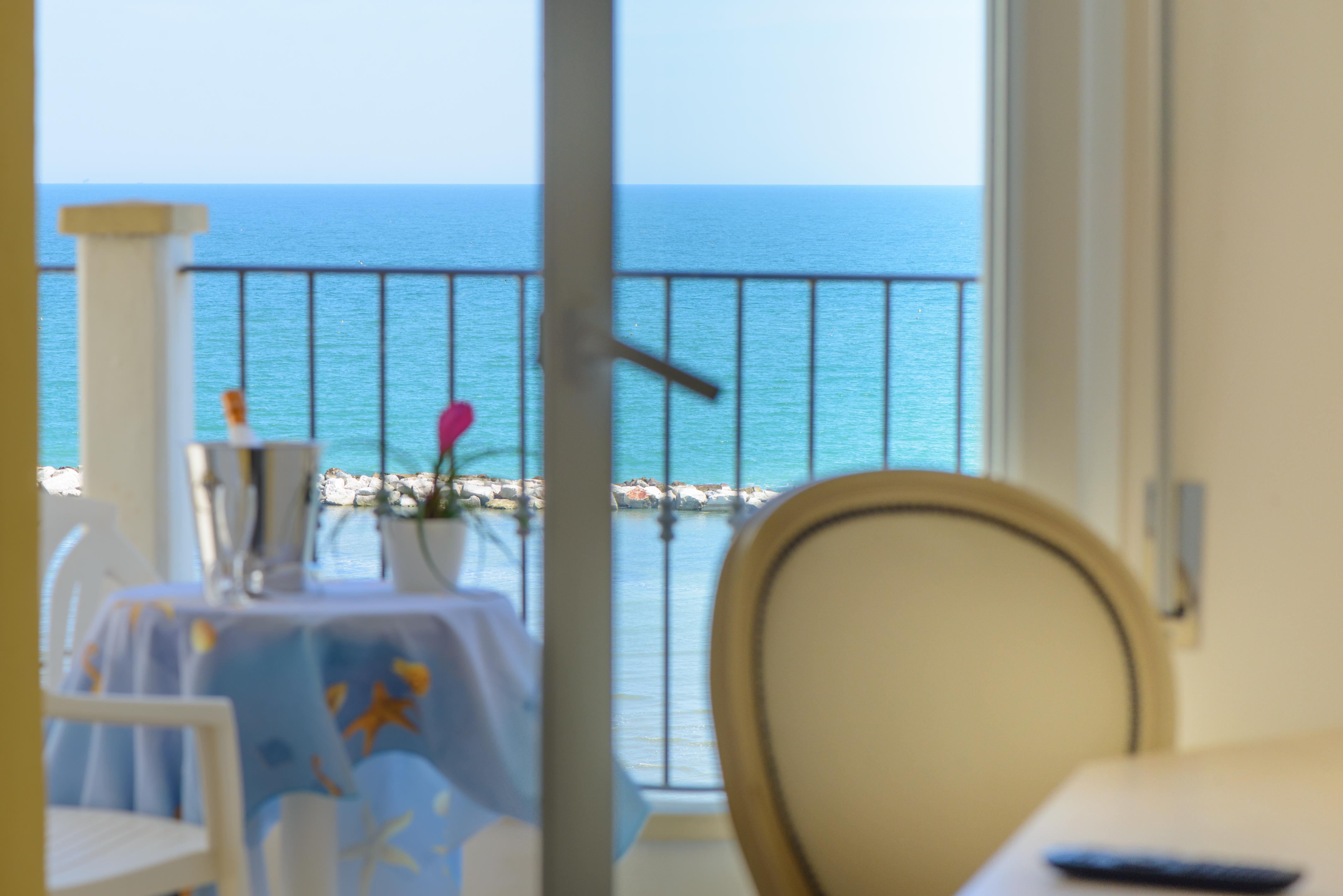 Hotel Zeus Rimini Luaran gambar
