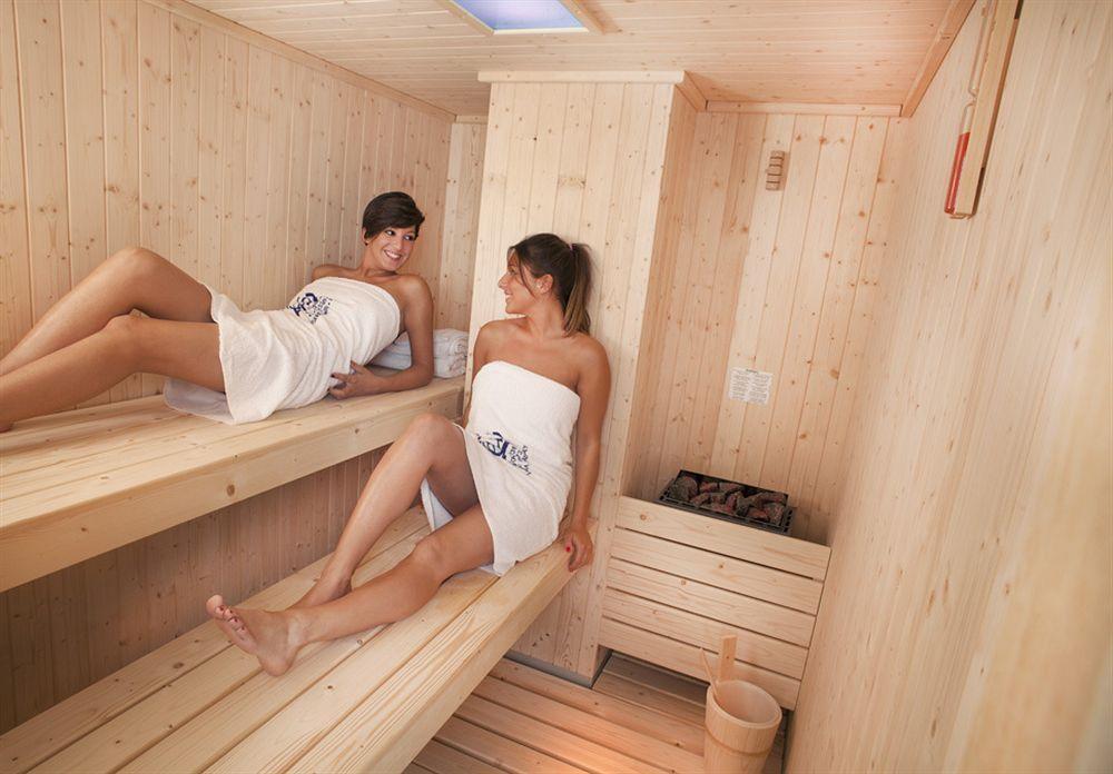 Hotel Zeus Rimini Luaran gambar