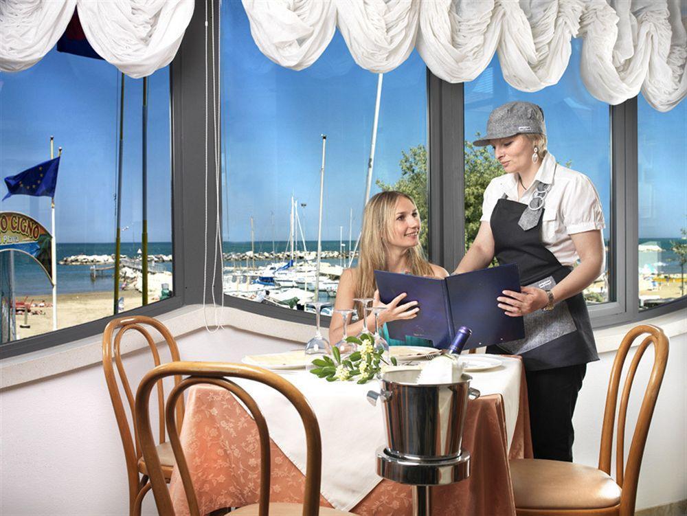 Hotel Zeus Rimini Luaran gambar