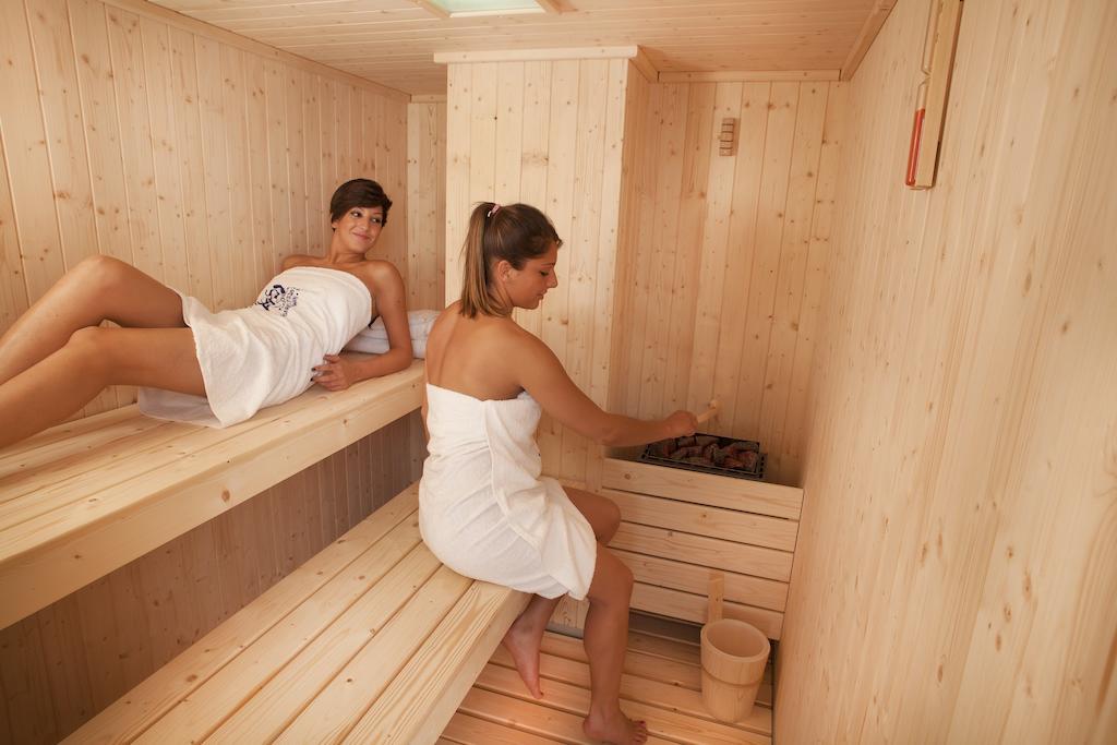 Hotel Zeus Rimini Luaran gambar