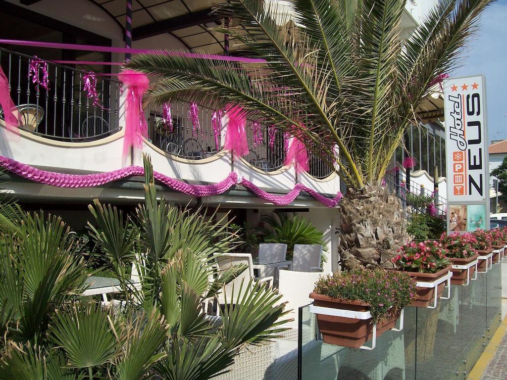Hotel Zeus Rimini Luaran gambar