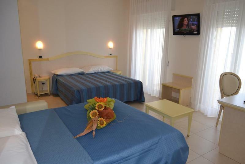 Hotel Zeus Rimini Luaran gambar